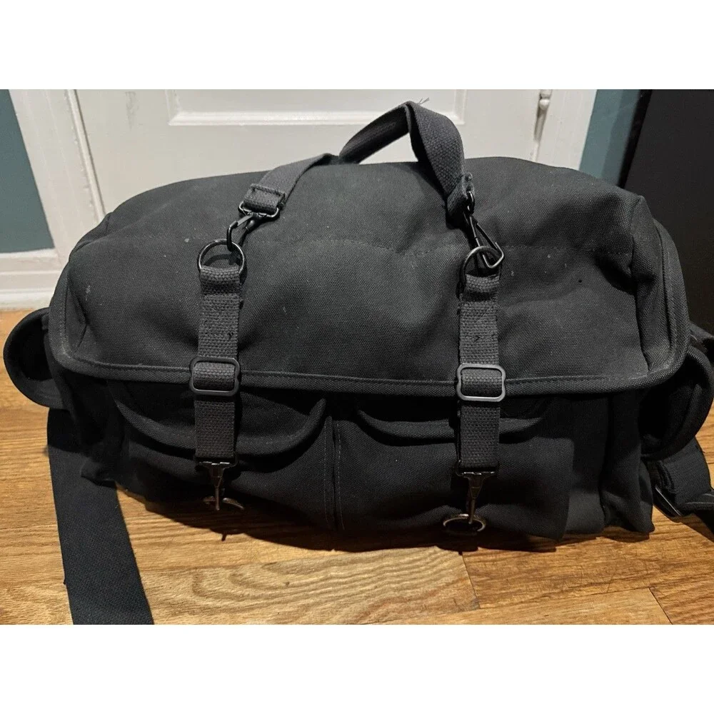 Domke F‑1X Classic Series “Little Bit Bigger” Black Canvas Shoulder Camera Bag